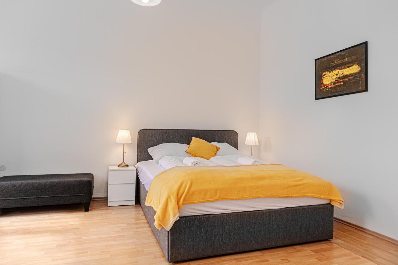 Pleasing 2Br Apt. Akh-Perfect For Groups Відень Екстер'єр фото