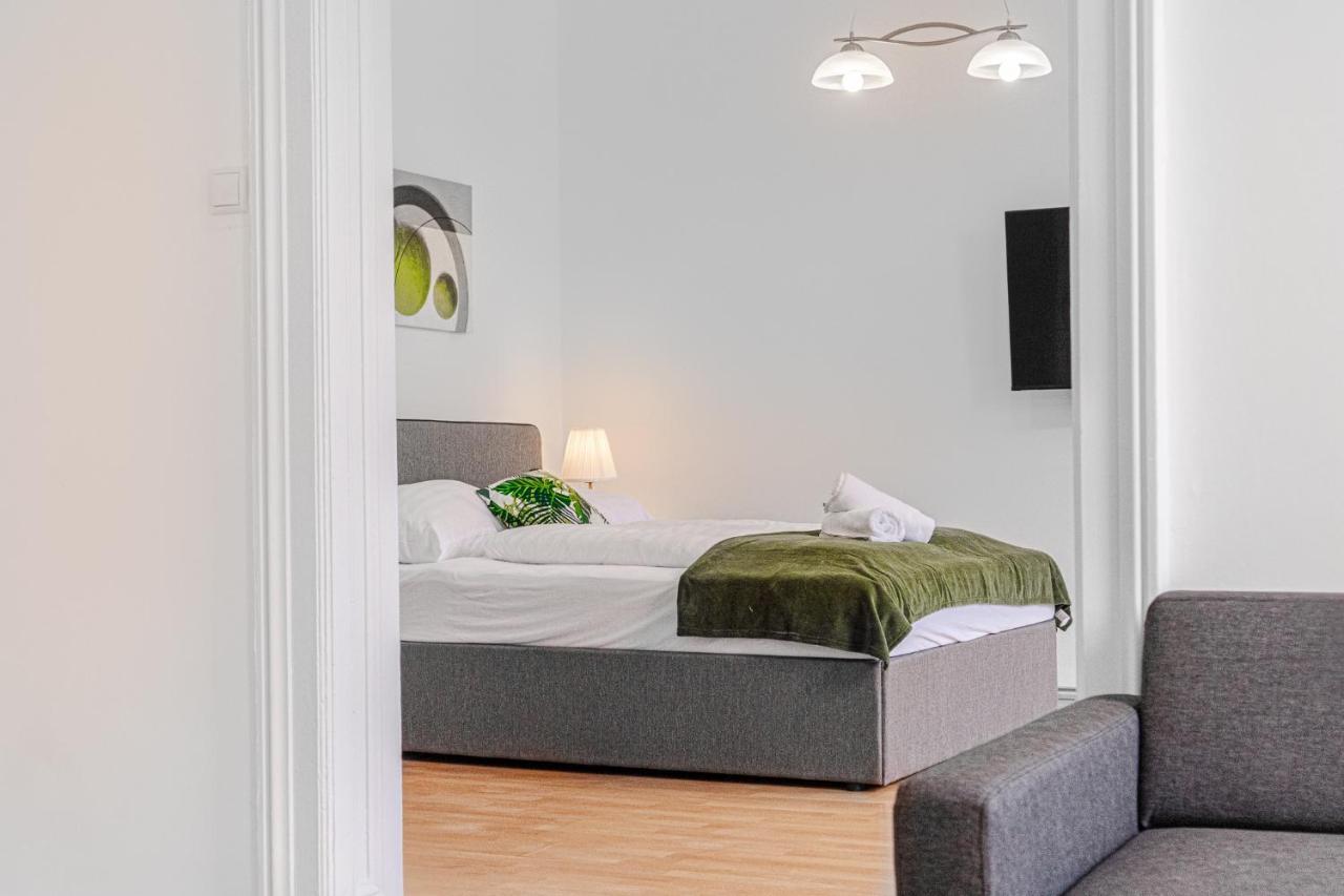 Pleasing 2Br Apt. Akh-Perfect For Groups Відень Екстер'єр фото